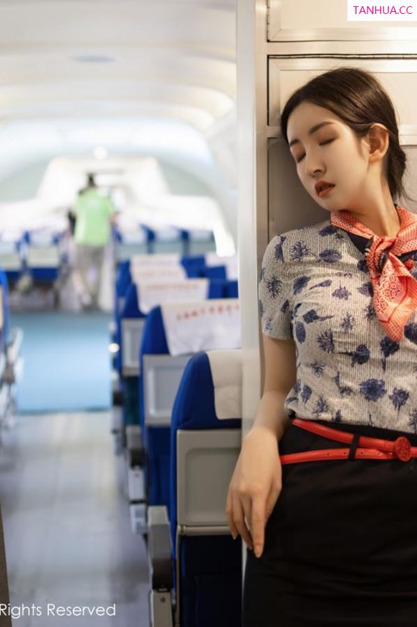 沈梦瑶  空乘女神沈梦瑶 真实的客机场景第56张图片
